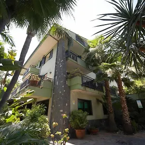 Borgo Hotel Catánia